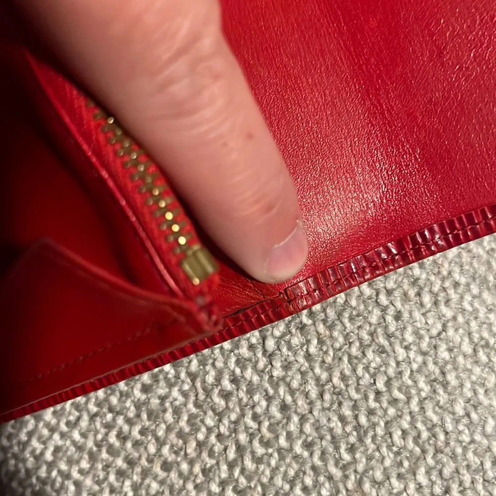 Authentic Vintage Louis Vuitton Red Epi Sarah Wallet
